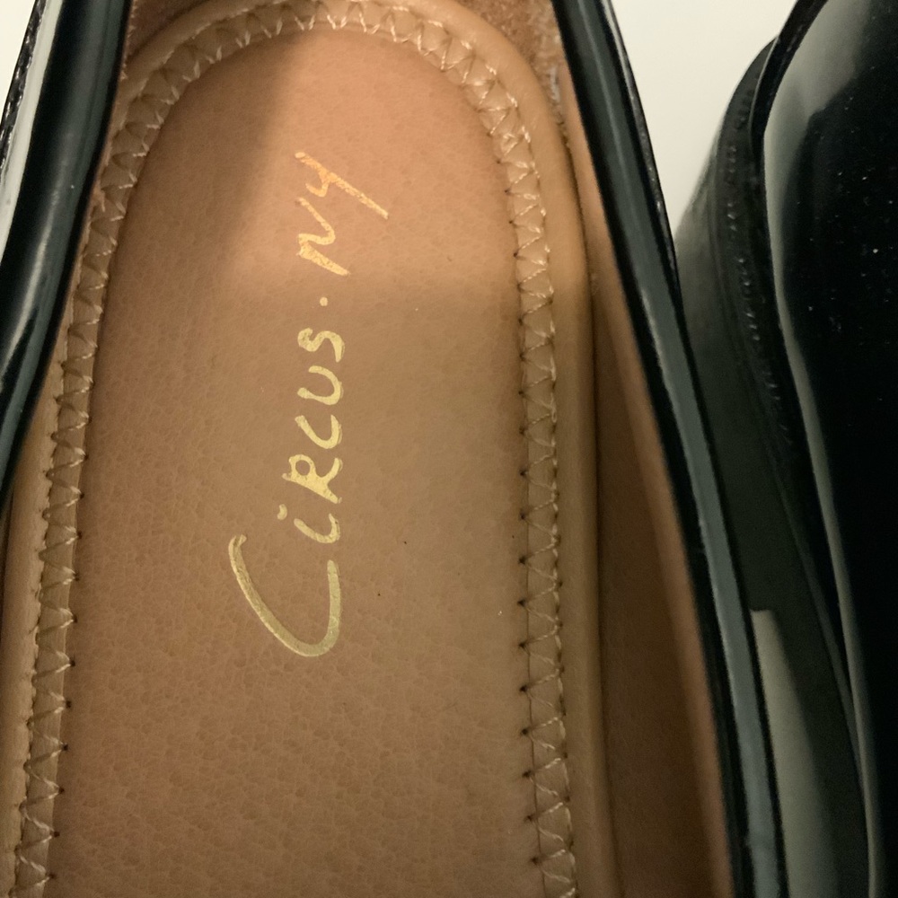 NWOT Sam Edelman circus Black Loafers with Gold Detail - Picture 7 of 8